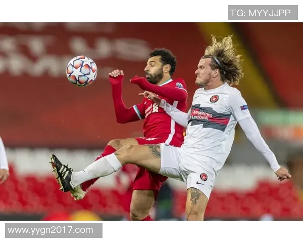 重磅专题聚焦上海篮球队中路突破创新与欧冠足球的深度融合与发展