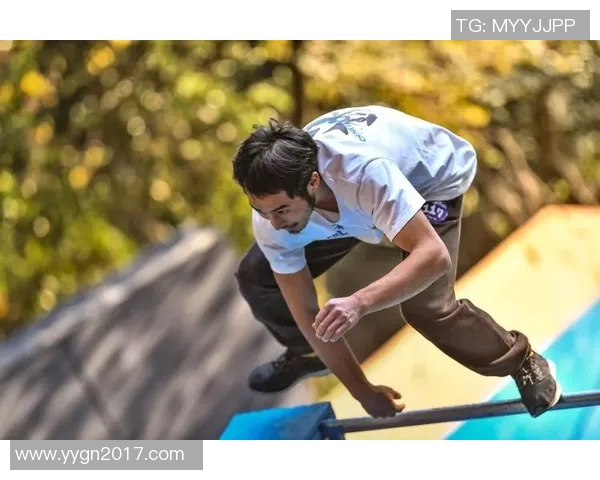 运动数据李娜亲述极限运动的挑战与乐趣分享我的独特体验与心得体会